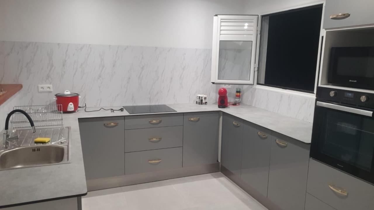 Villa Les Mahoganys Riviere-Salee Екстер'єр фото