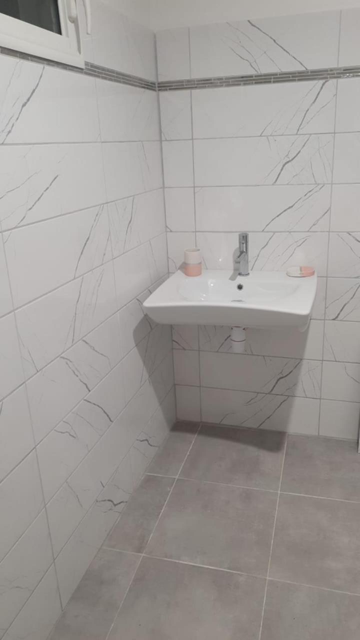 Villa Les Mahoganys Riviere-Salee Екстер'єр фото